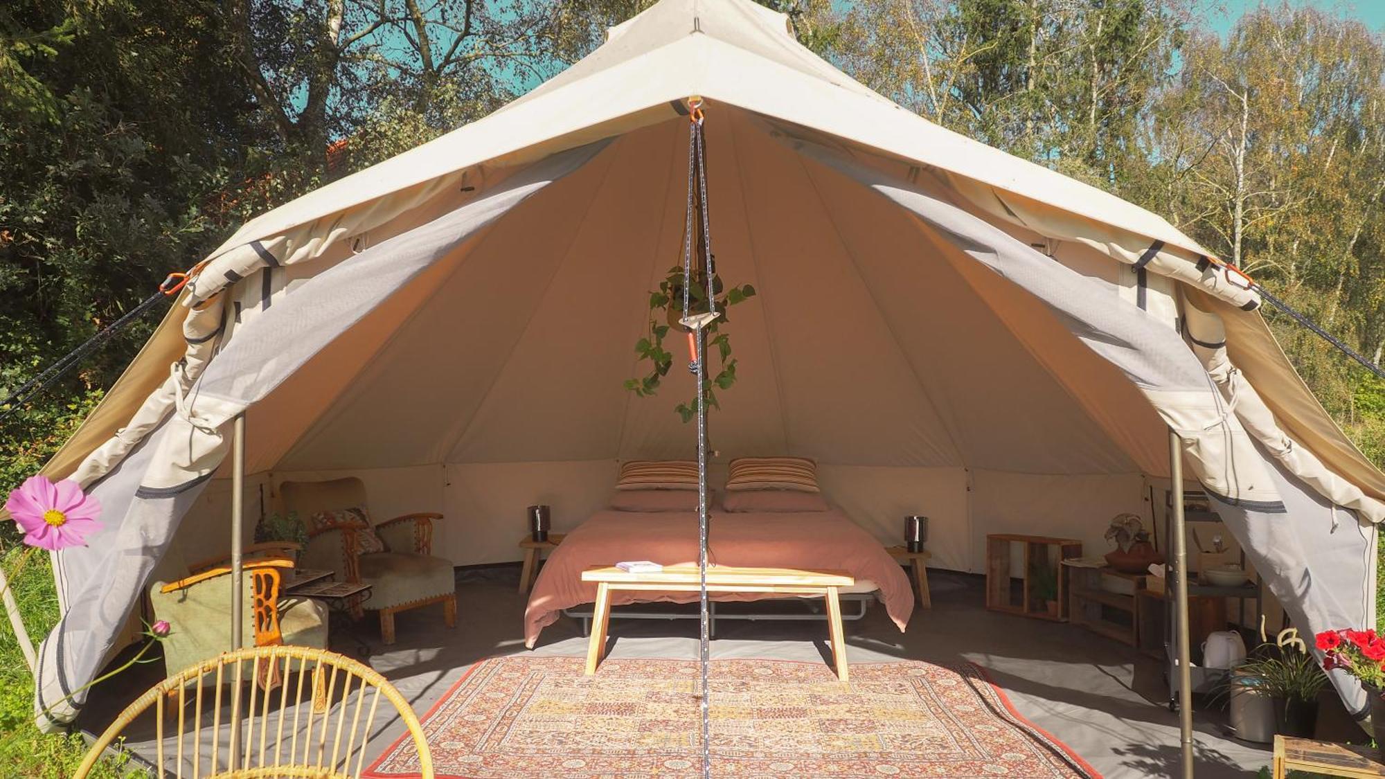 Bell Tent Deluxe Met Hot-Tub Hotel Nederweert-Eind Eksteriør billede